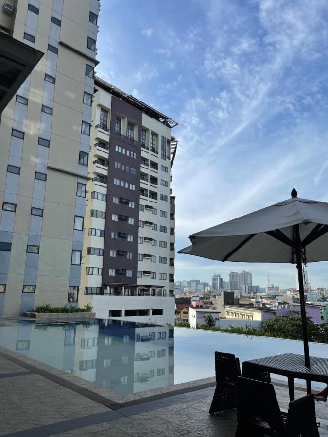 Persimmon Studios Near Ayala And Sm Cebú Exterior foto
